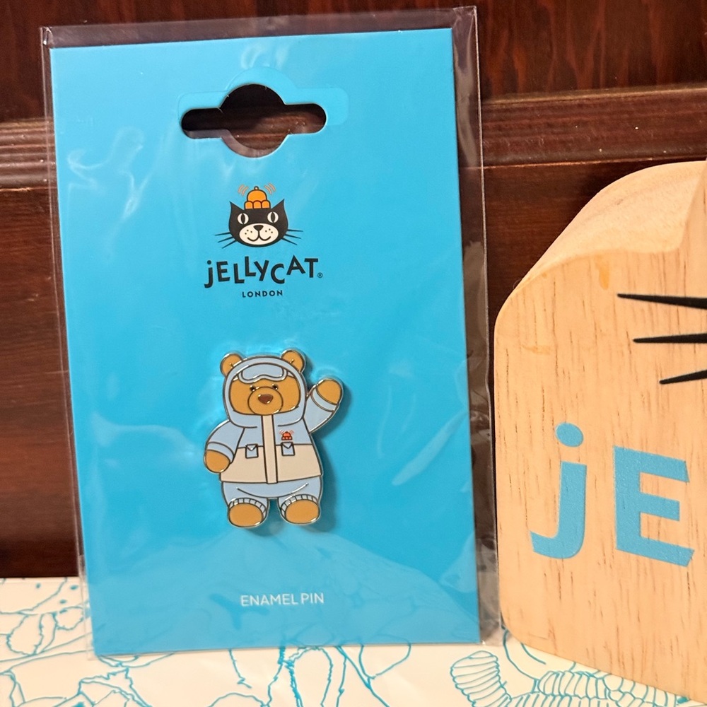 NWT Jellycat Bartholomew Bear Snow Suit enamel pin- Shanghai Exclusive
